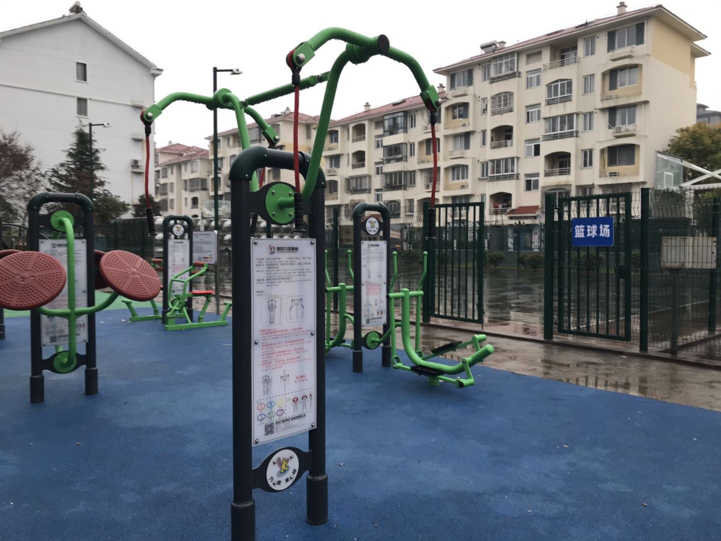 双位上肢牵引器