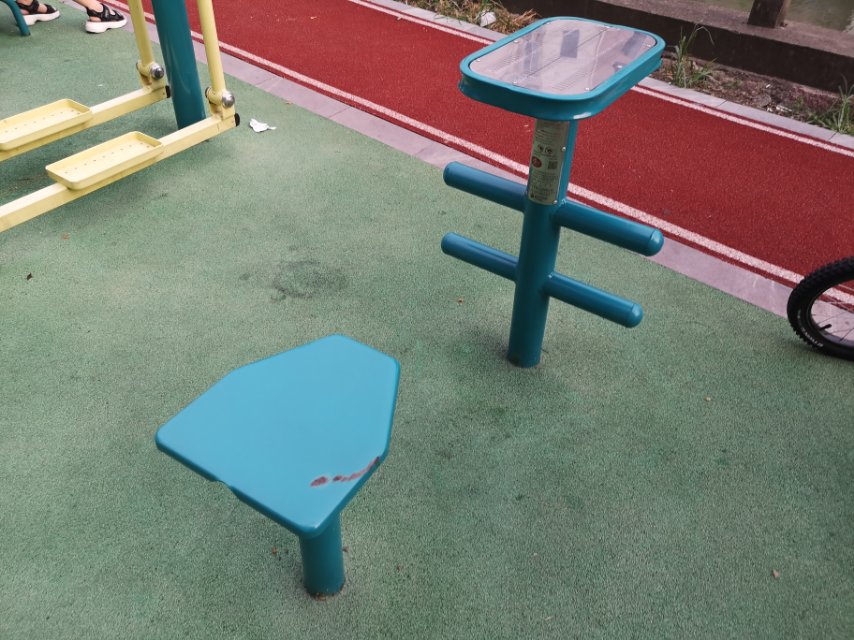柔韧训练器