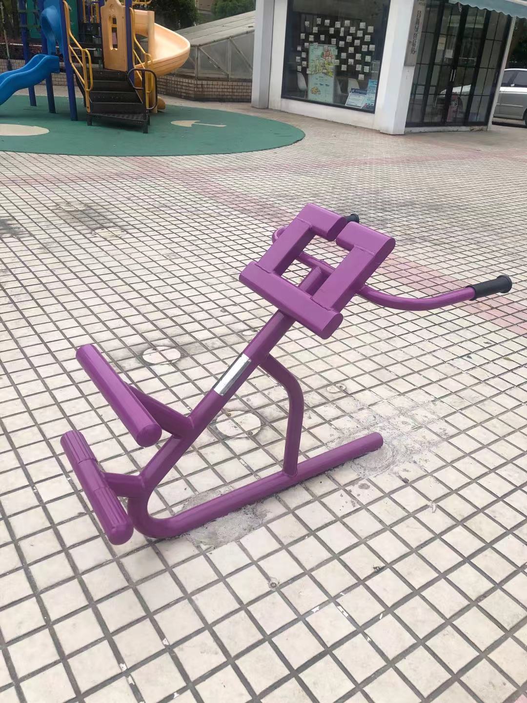 背肌训练器