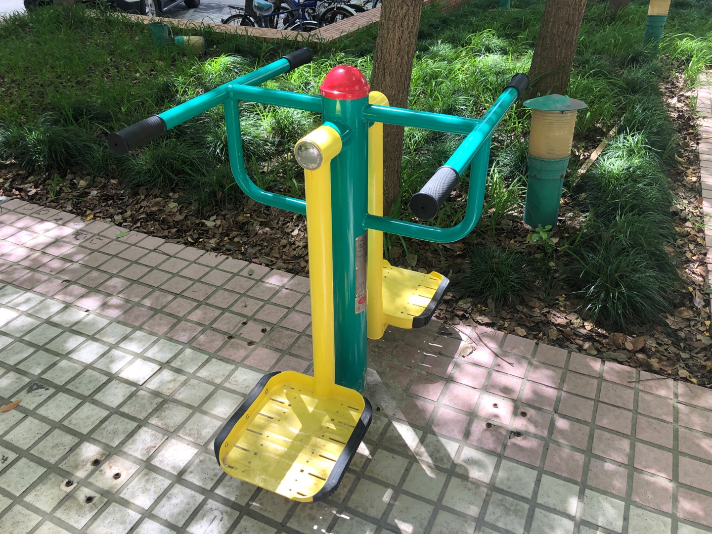 双人钟摆器