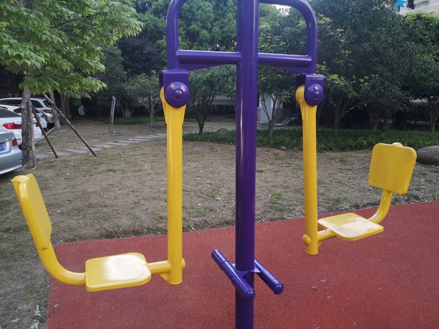 双位蹬力器