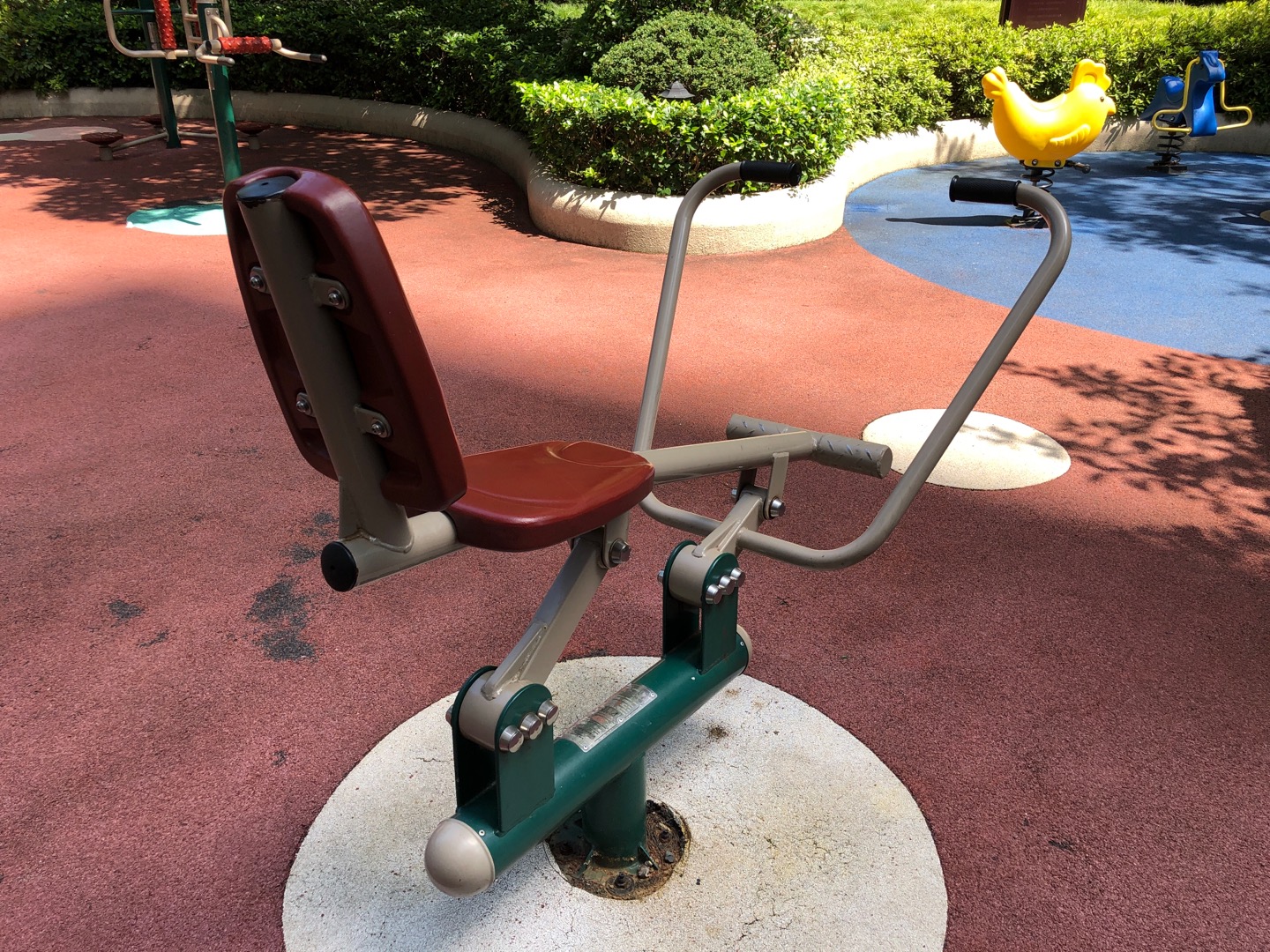 划船器
