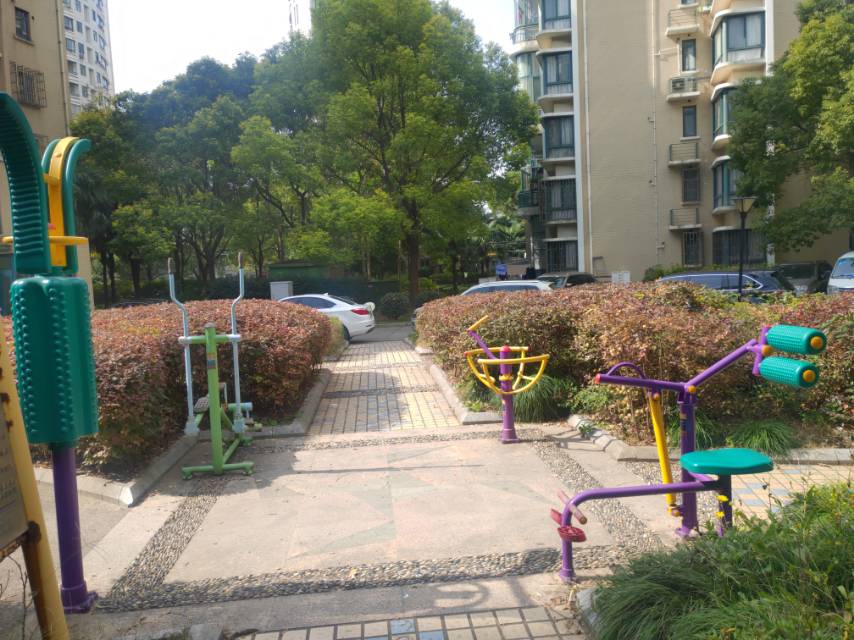 丽都成品小区（龙臣）