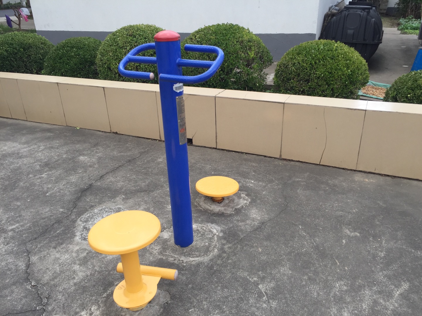 双位扭腰器