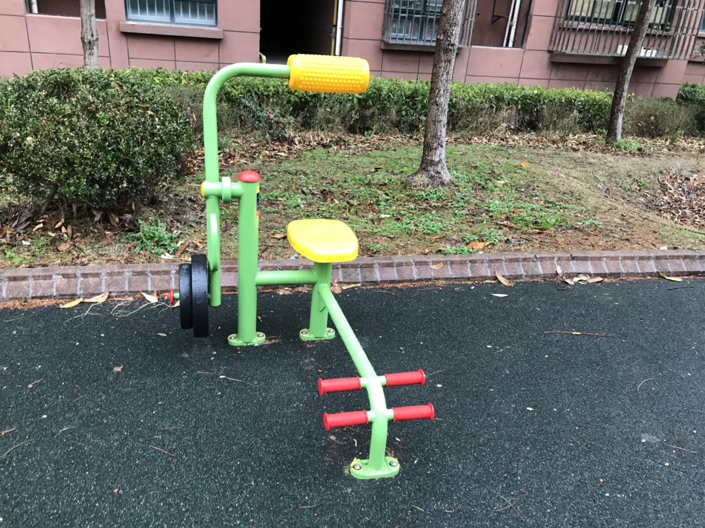 腹背锻炼器