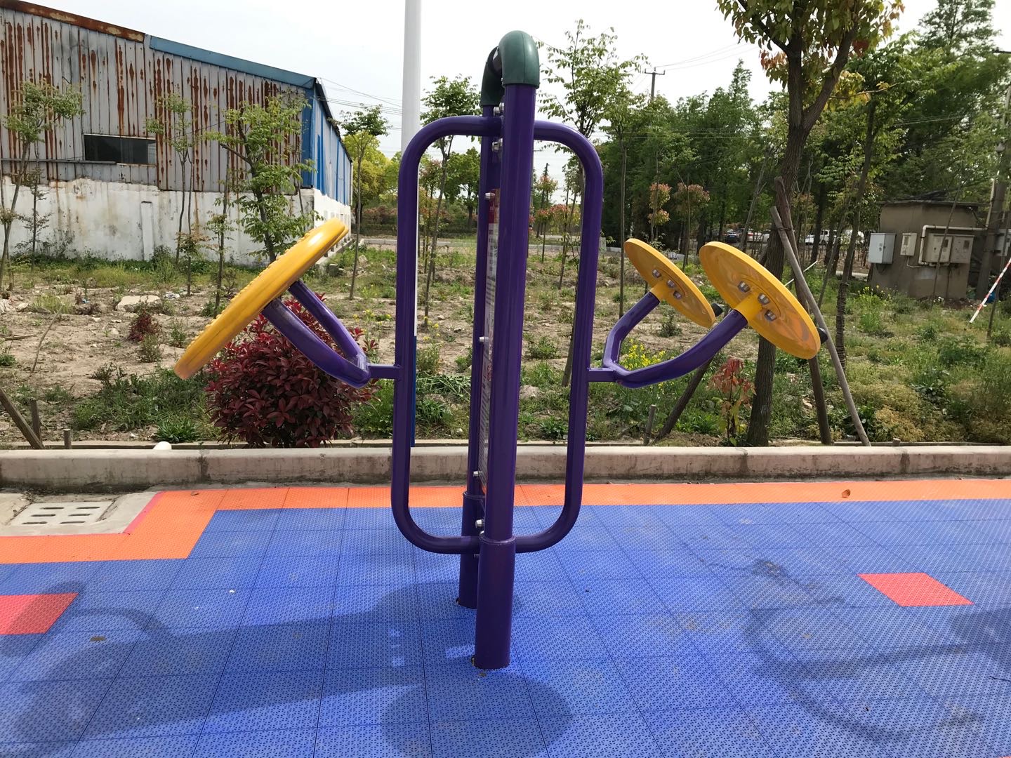 揉推训练器