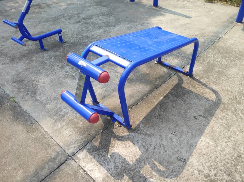 仰卧起坐板