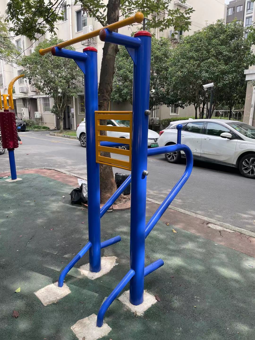 多功能锻炼器