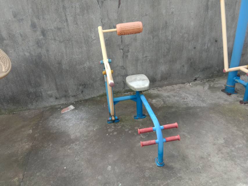 腹背锻炼器