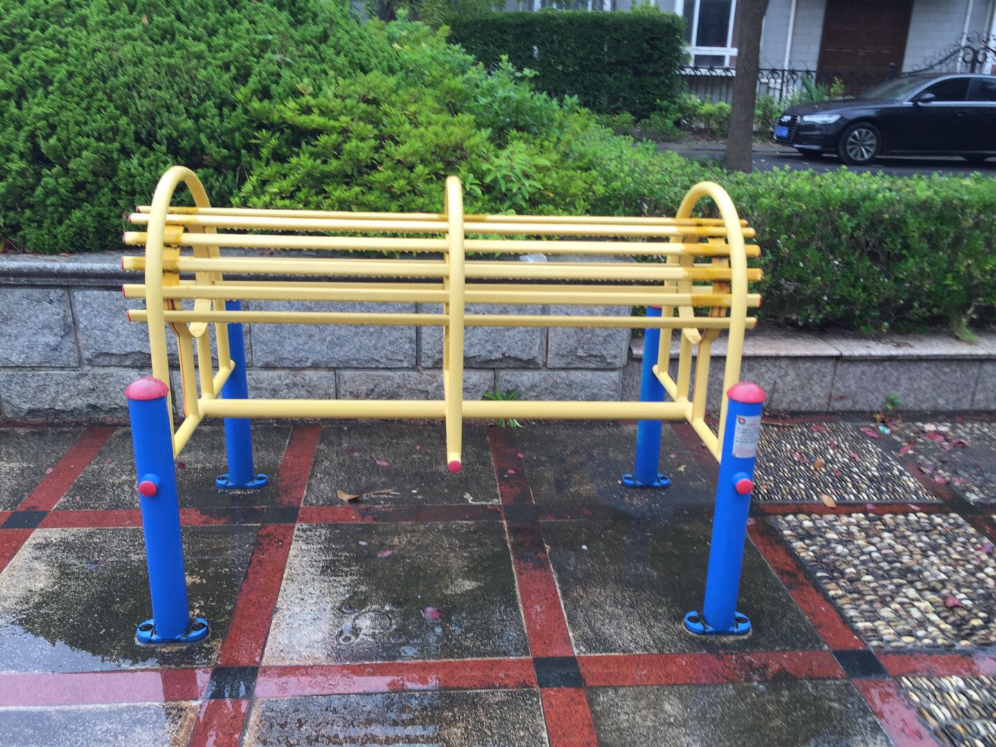 伸腰器