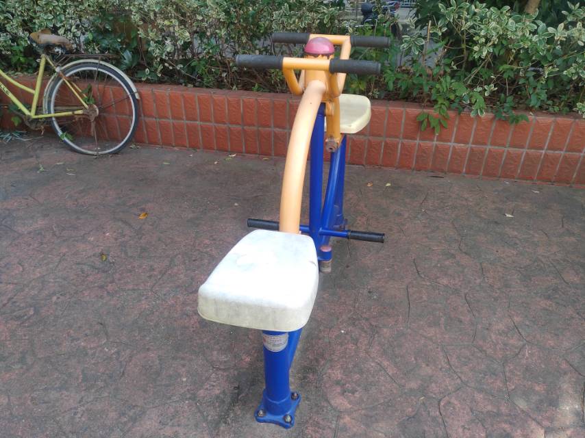 下肢康复器