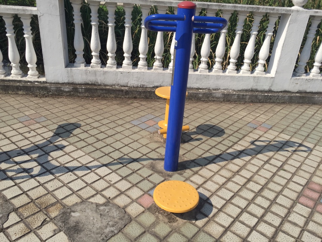 双位扭腰器