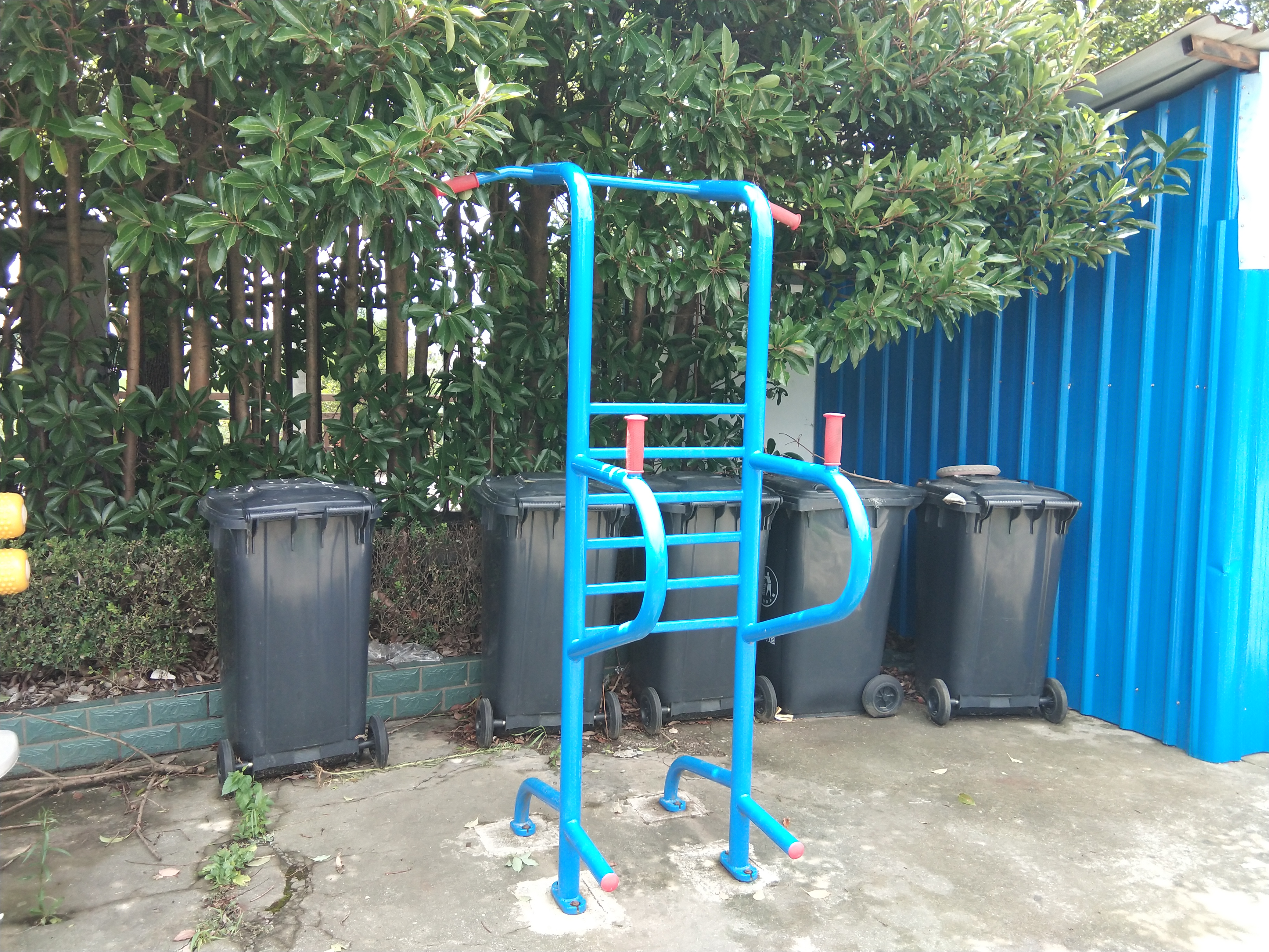 多功能锻炼器
