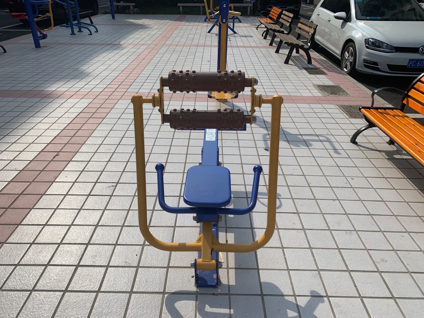 腹背屈伸/划船训练器