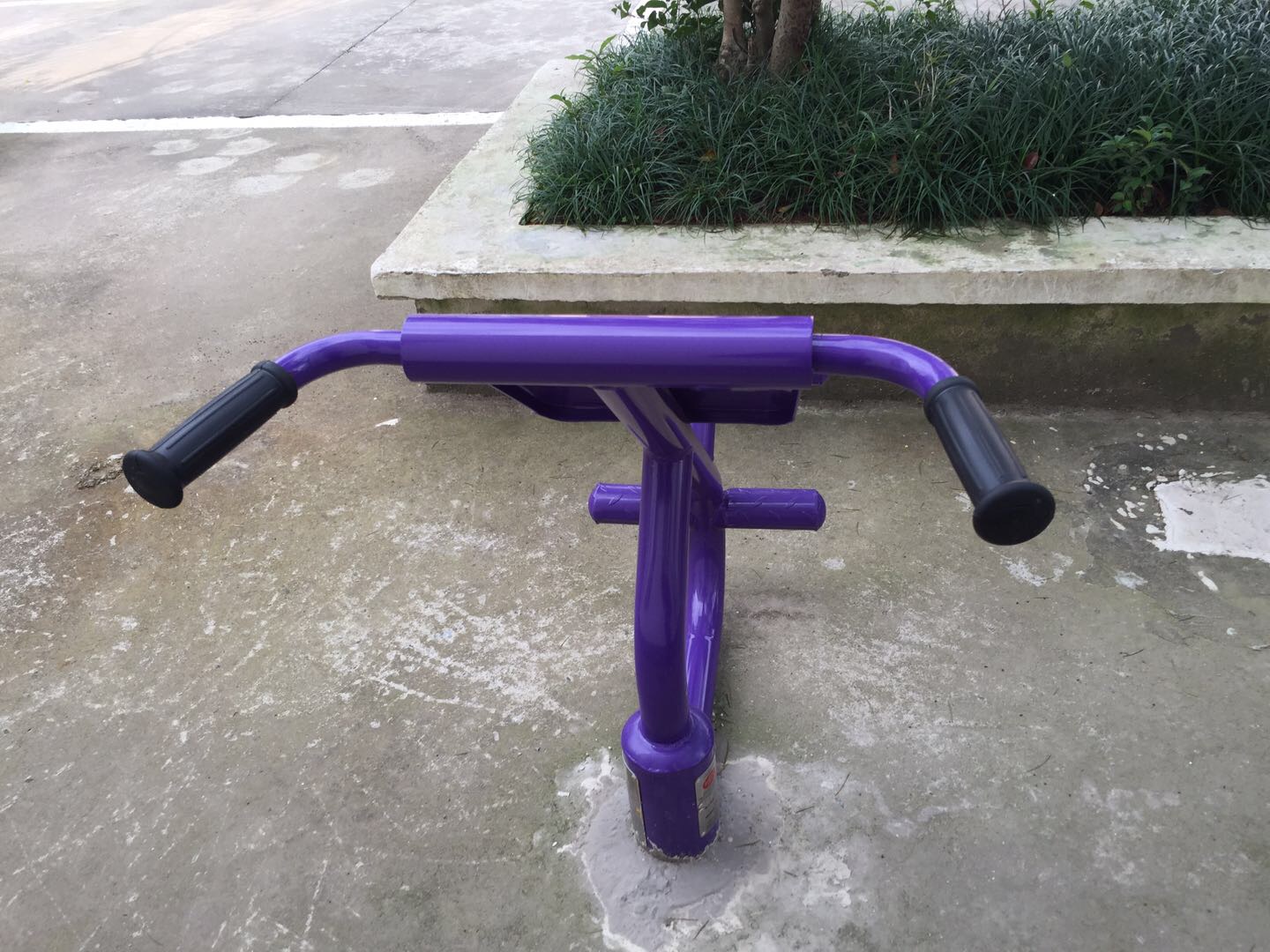 背肌训练器