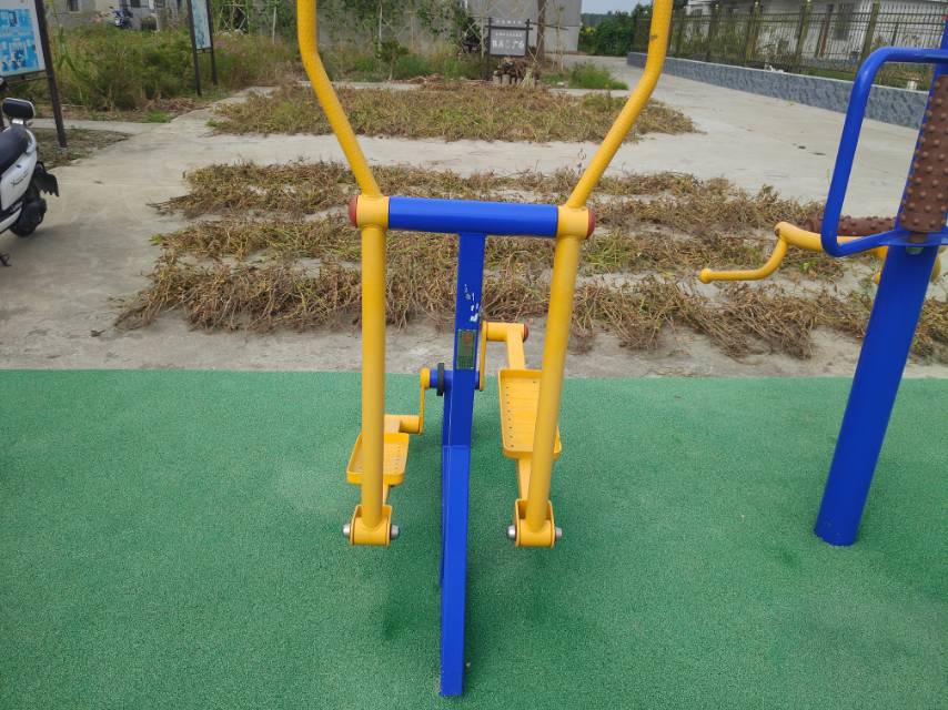 室外椭圆机