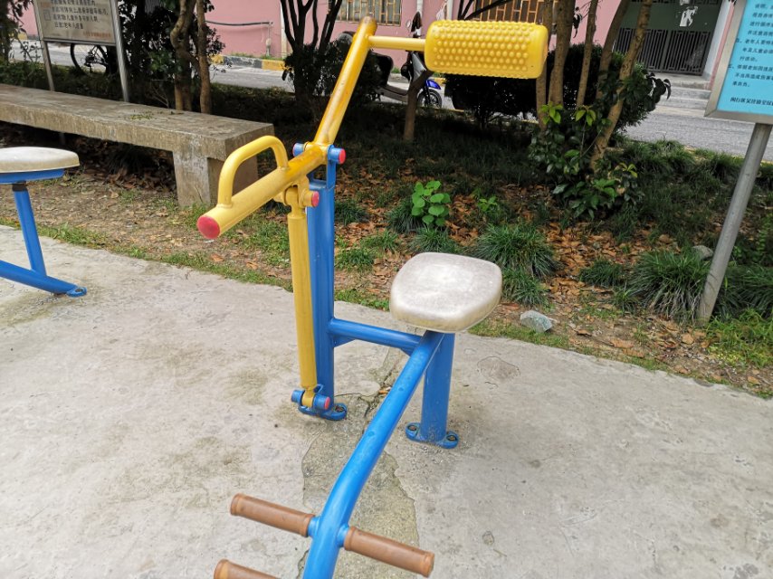 腹背锻炼器