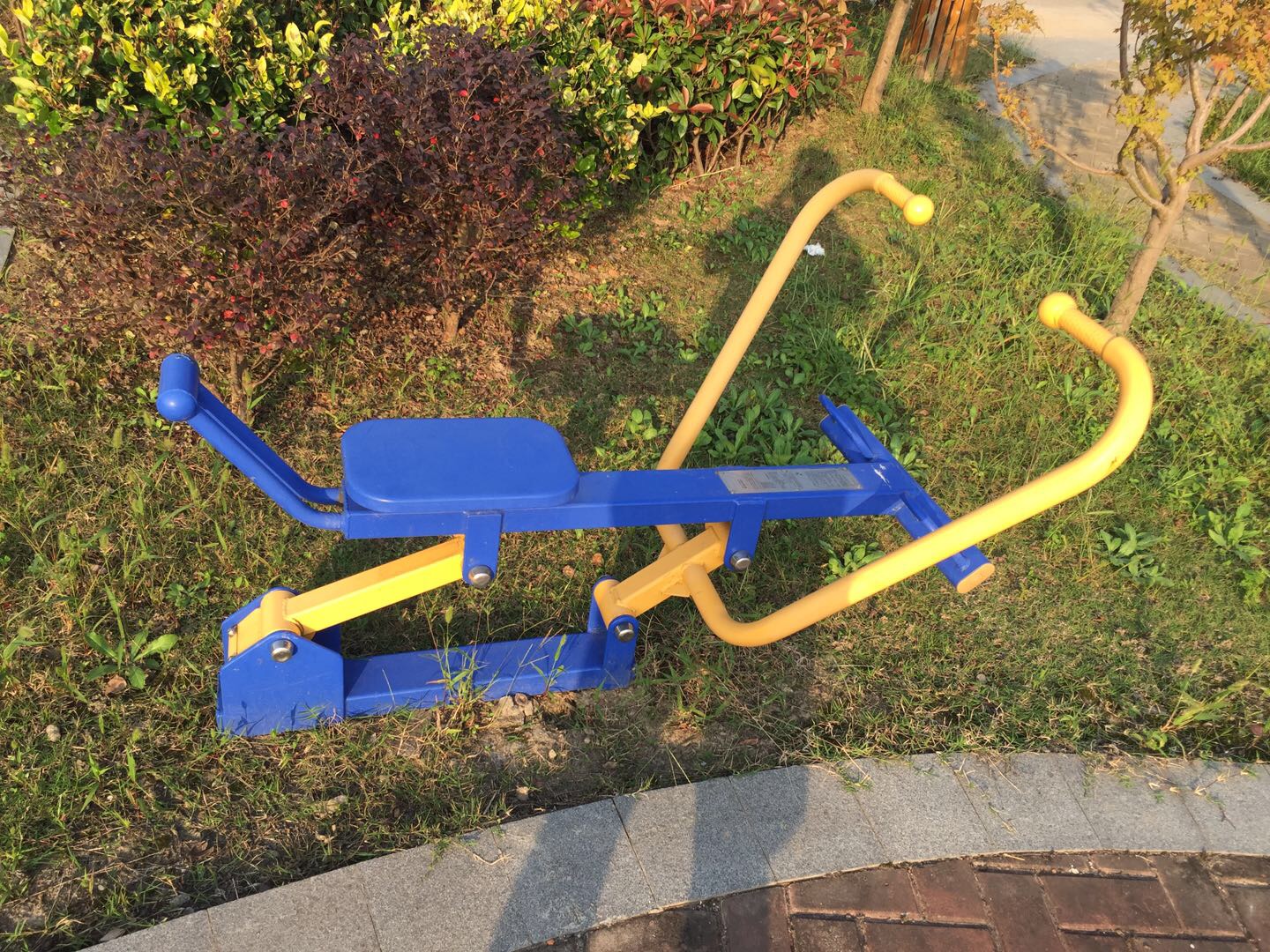 划船器