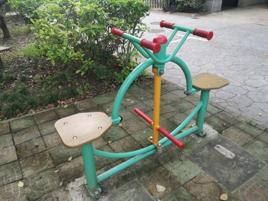下肢康复器