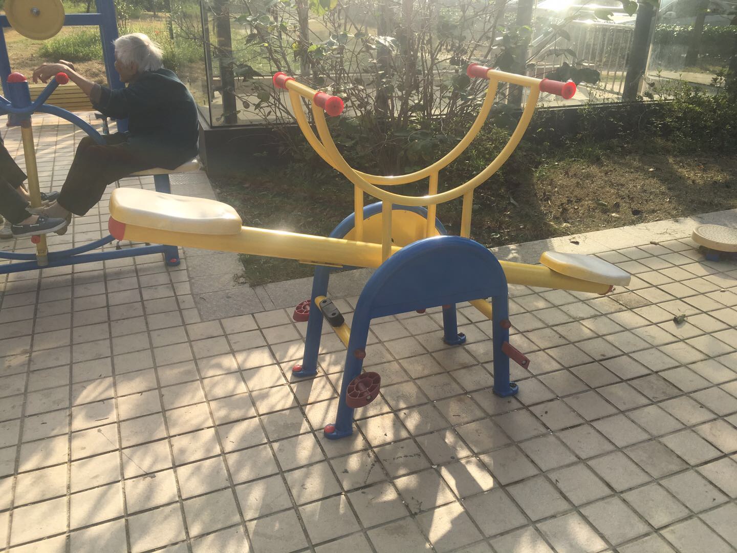 跷跷板