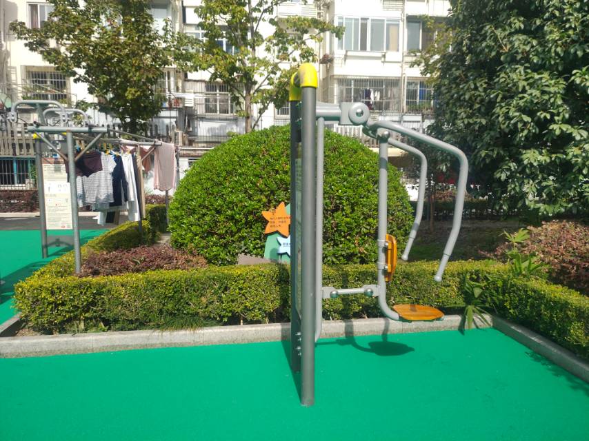 上下肢训练器