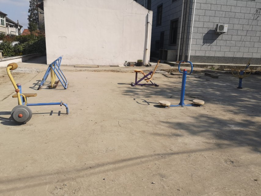 长达村5组健身苑点