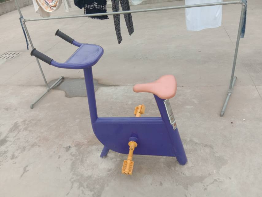 健身车