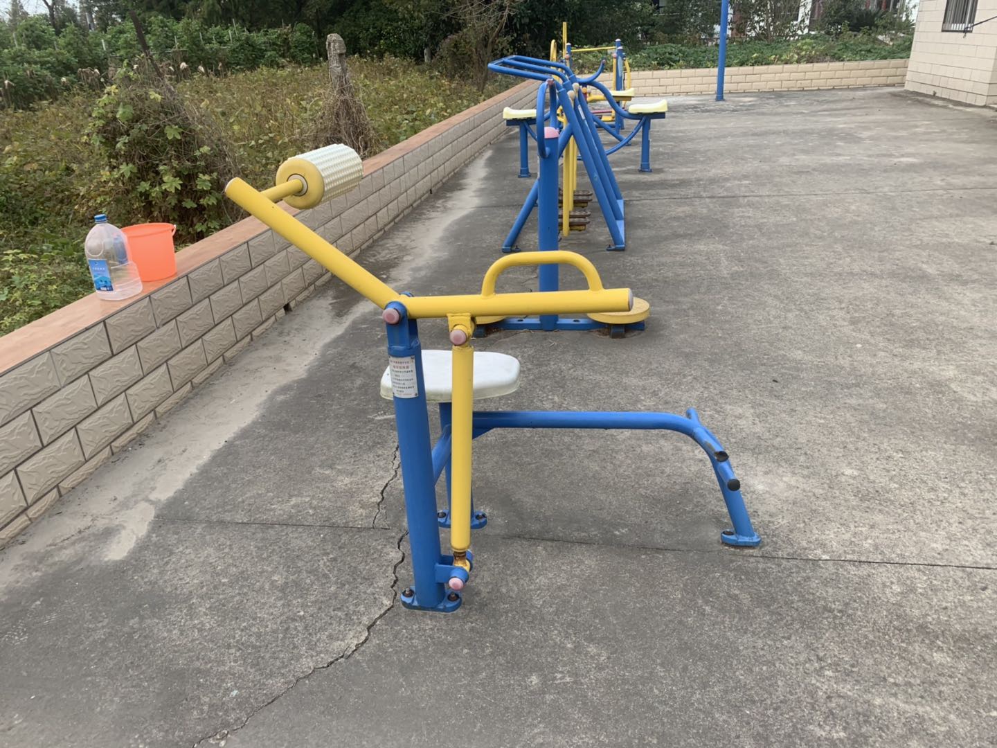 腹背锻炼器