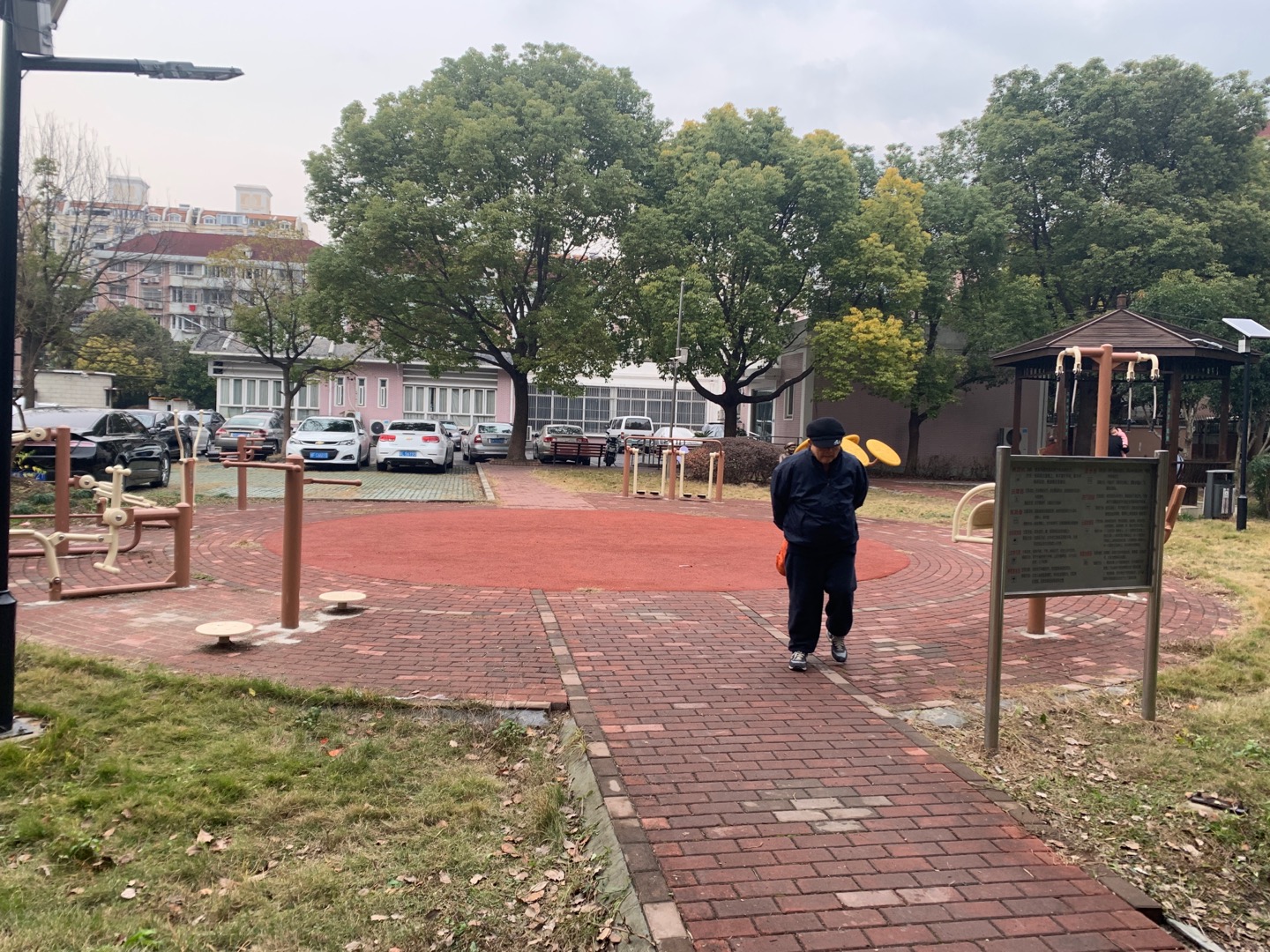 平南二居居委A健身苑点