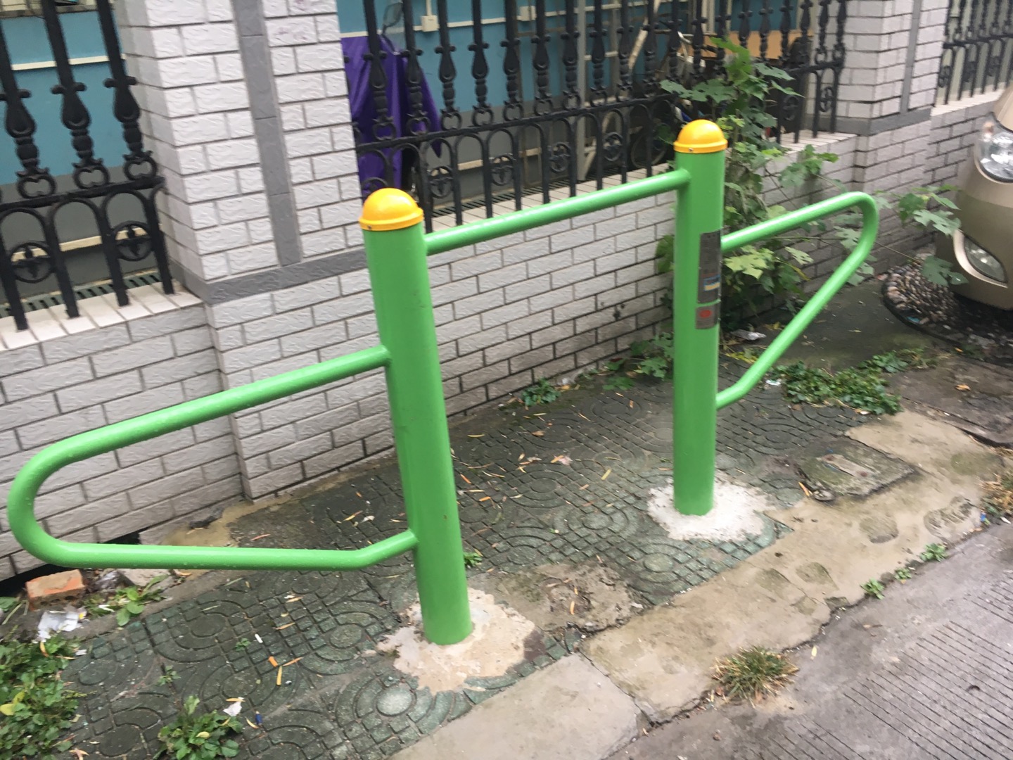 压腿器