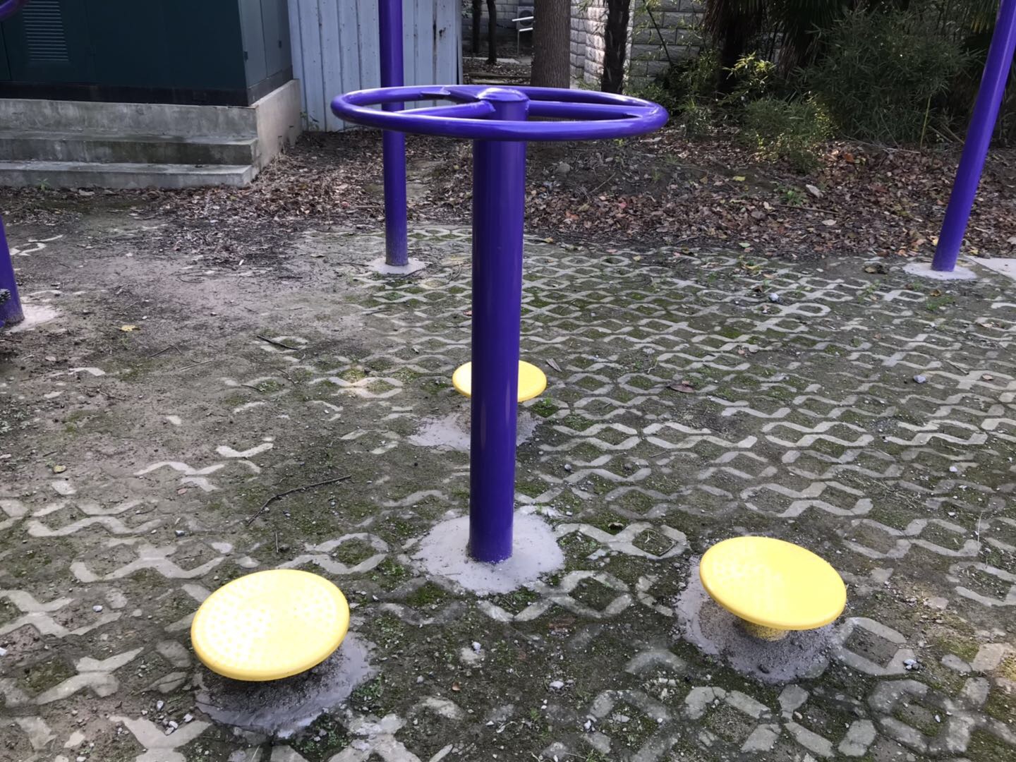 扭腰器