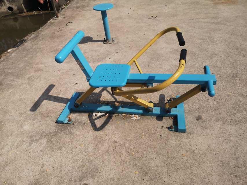 自重式划船器