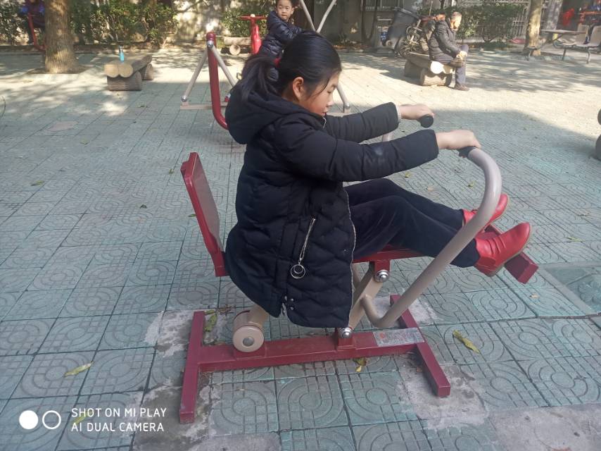划船器