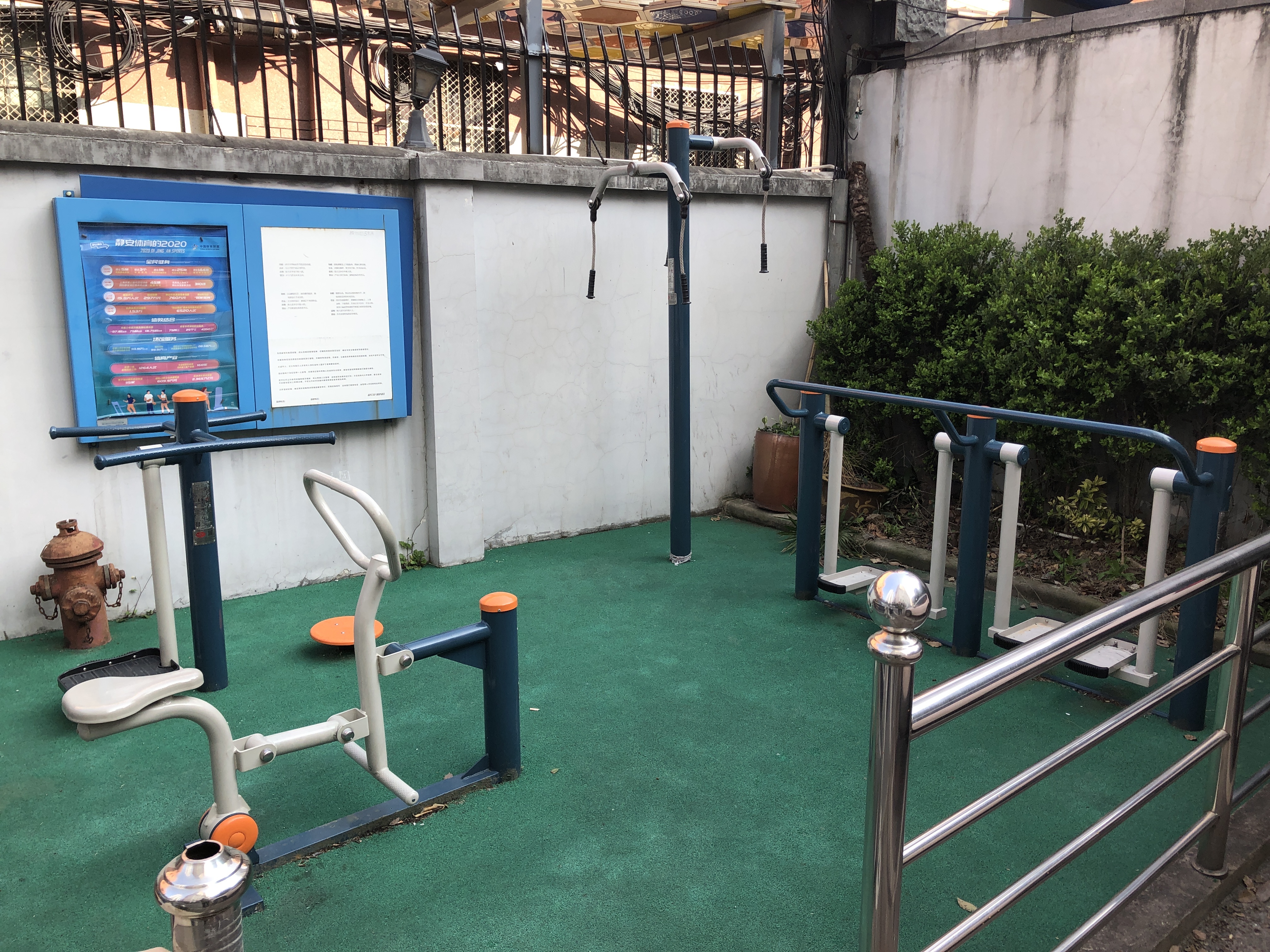 静安区静安寺街道静安居委健身点（胶州路58弄）