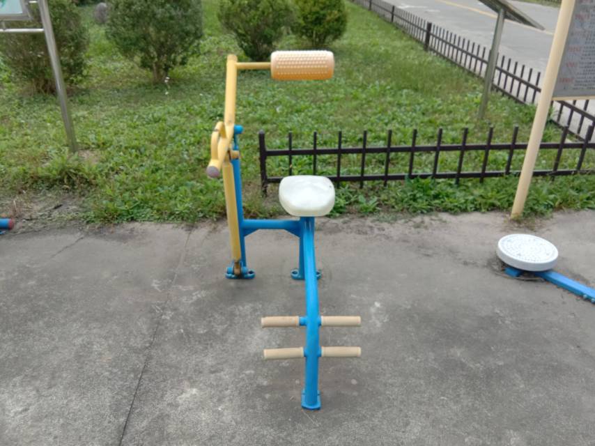 腹背锻炼器