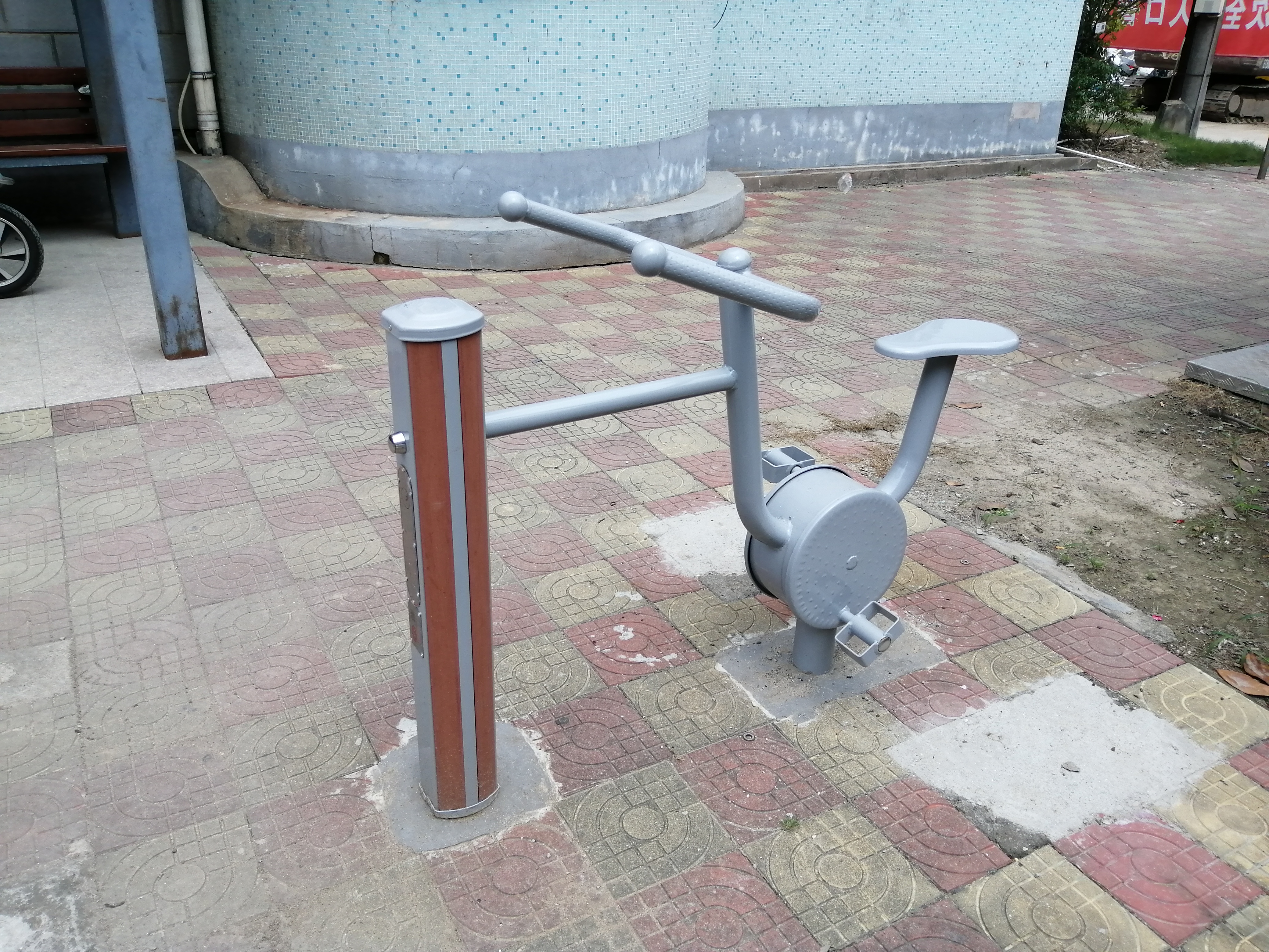 健身车
