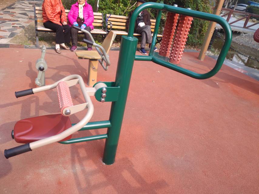 腰背按摩器