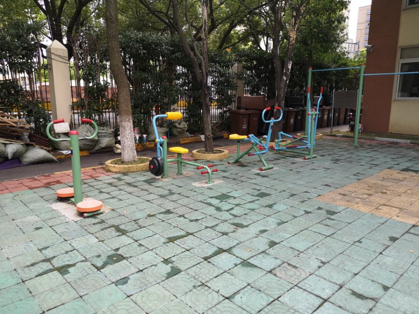 华林路四居委健身苑点C