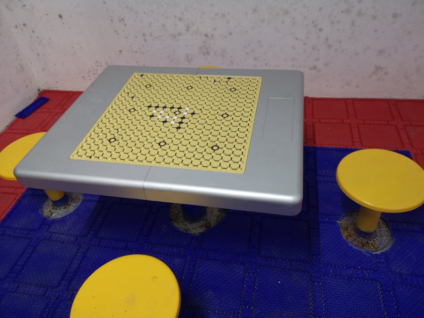 棋牌桌