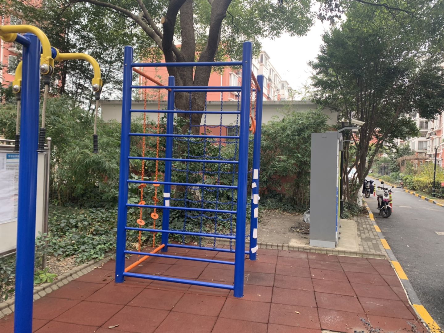 组合训练器