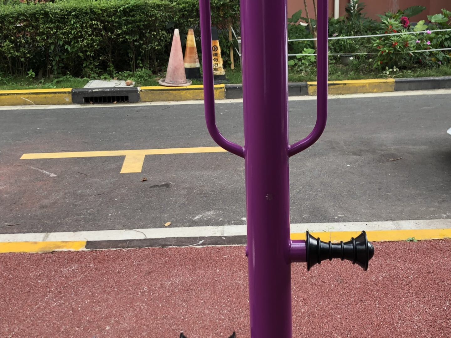 腿部按摩训练器
