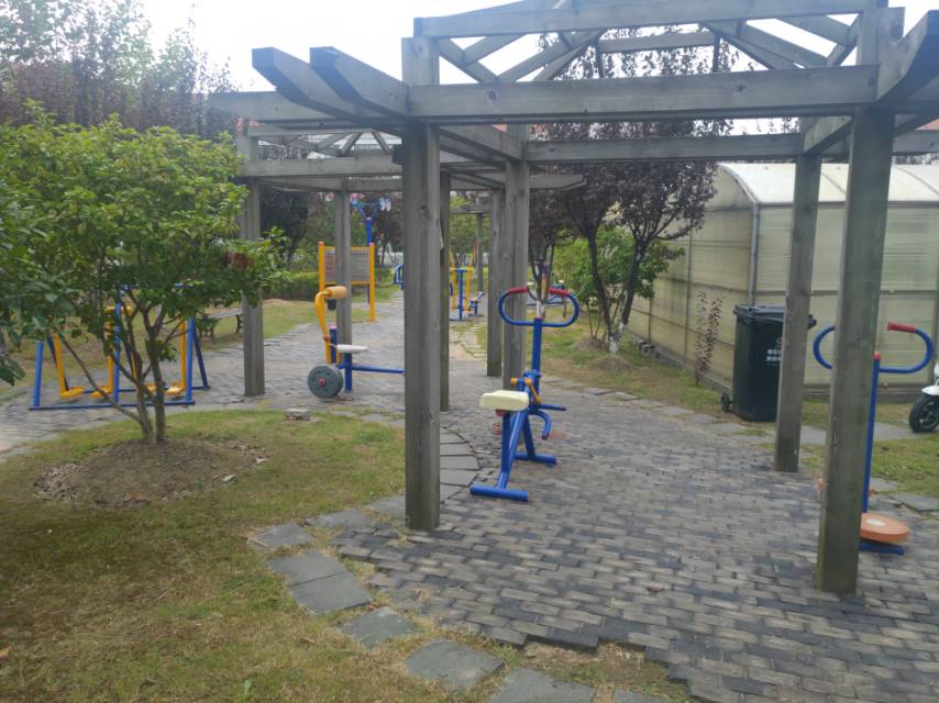 新安社区健身点