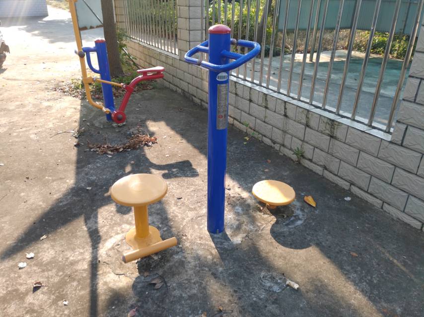 双位扭腰器