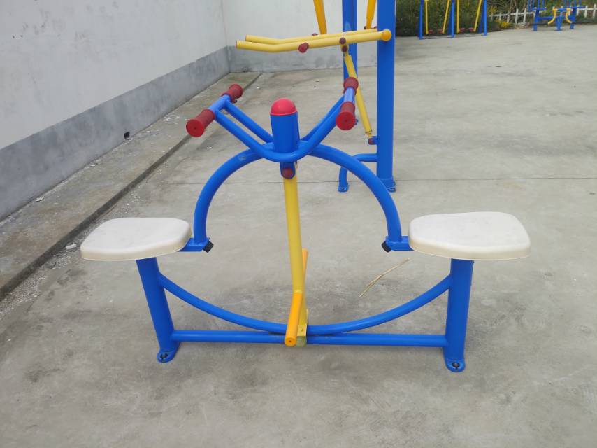 下肢锻炼器