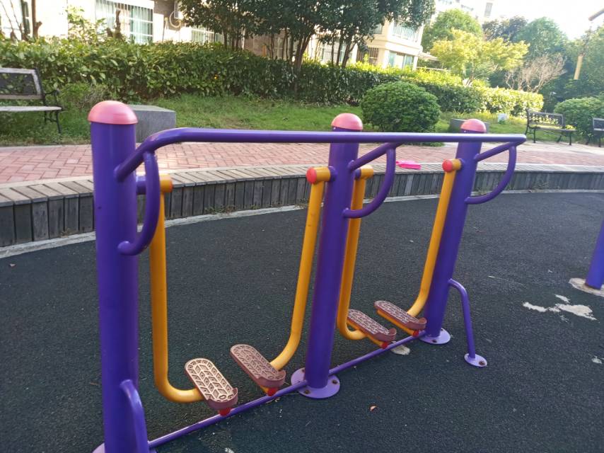 太空漫步机