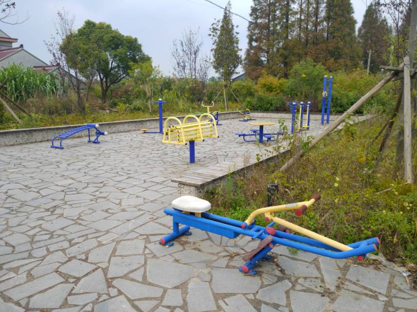 庙镇南星村健身点
