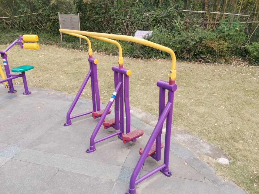 太空漫步器