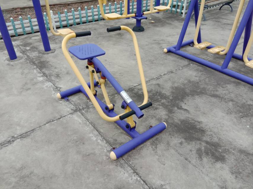 划船训练器