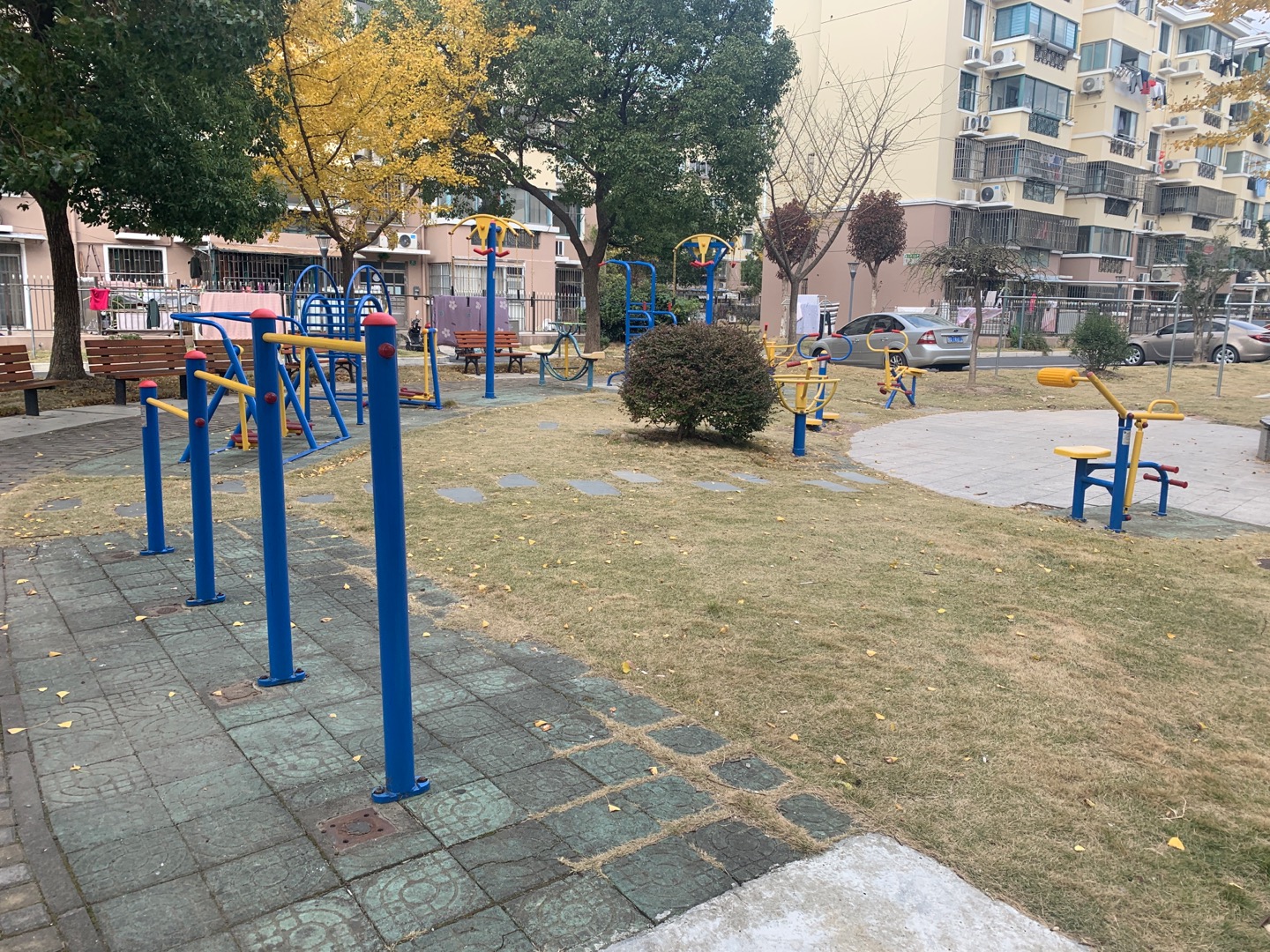 江夏居委健身苑点