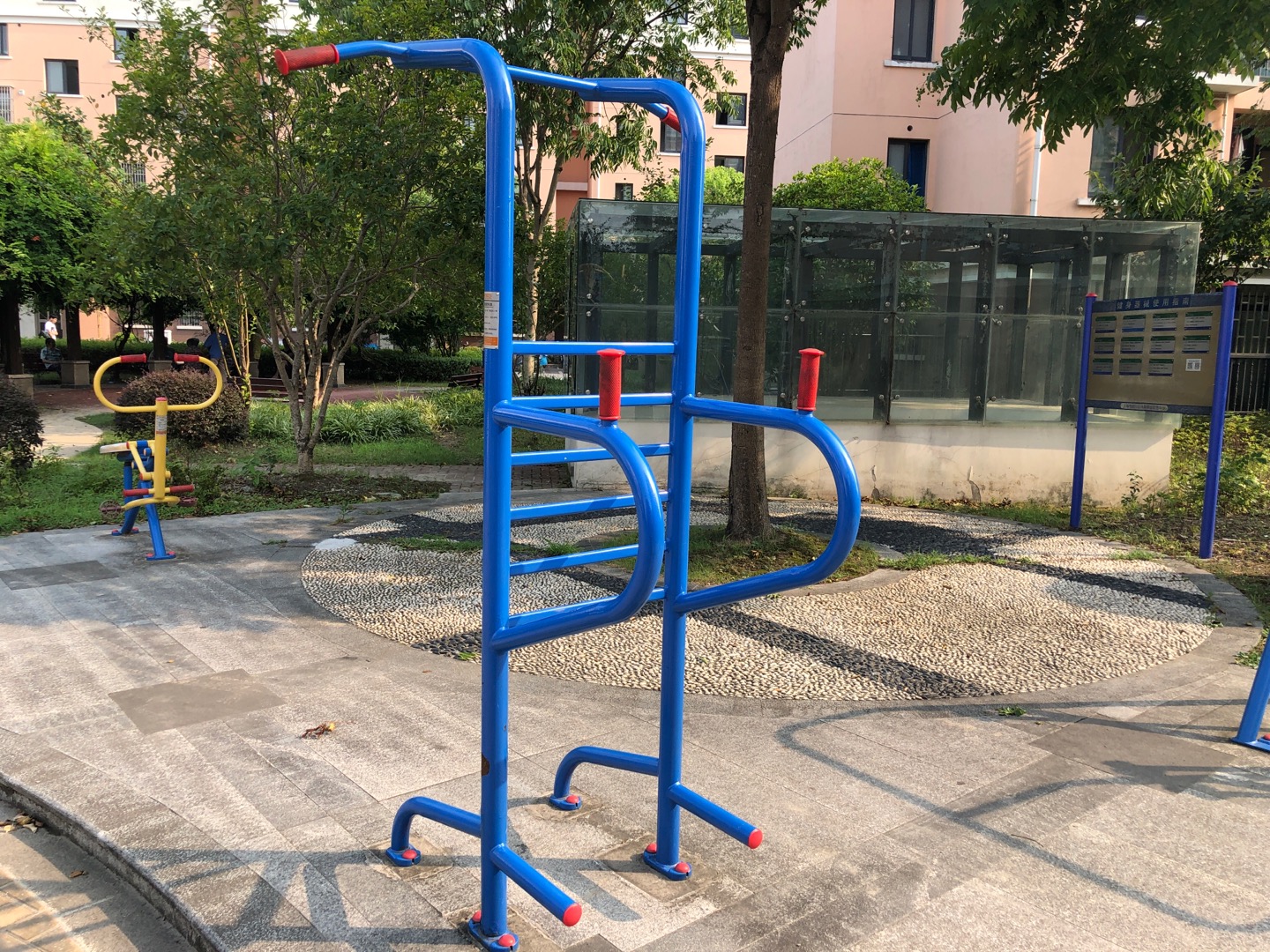 多功能锻炼器